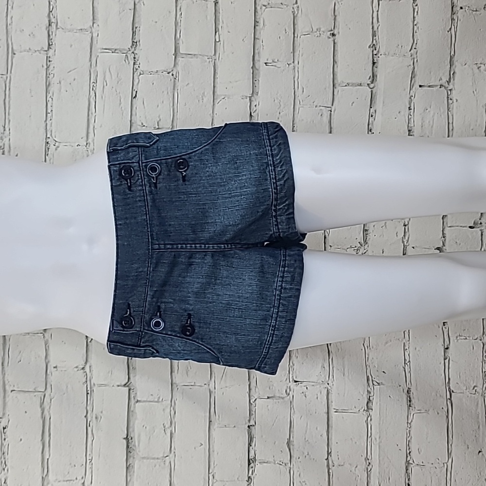American Eagle Preppy Beachy Cotton Low Rise Denim Short Short Medium Blue Wash